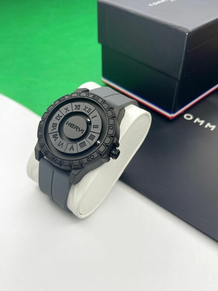 Montre fommy homme ronde