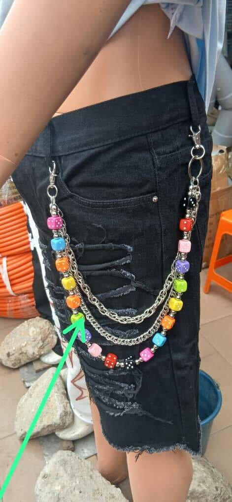 Chaîne de ceinture en perles colorées