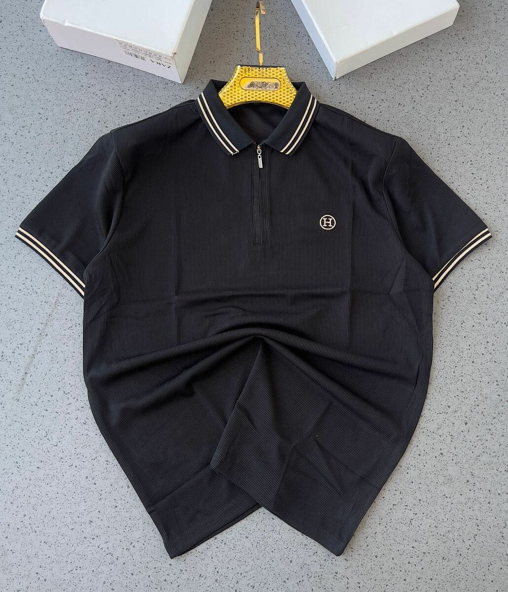 D.S plain zip Lacoste