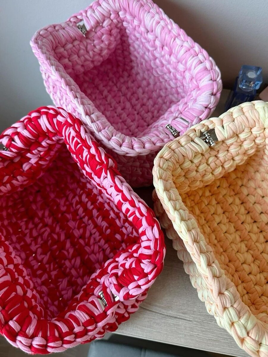 Panier en coton tricoté