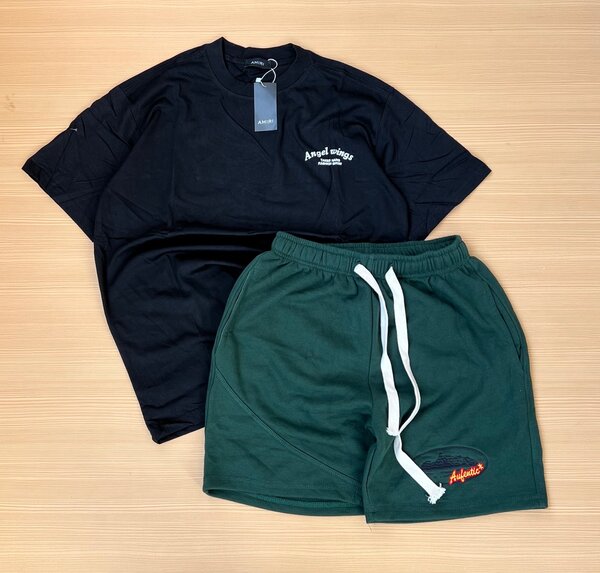 T SHIRT & SHORTS