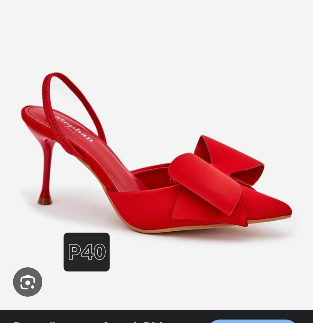 Chic escarpins rouges à nœud