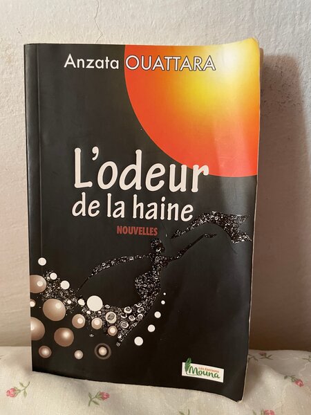 L'odeur de la haine - Nouvelles