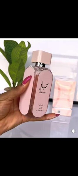 Parfum féminin floral