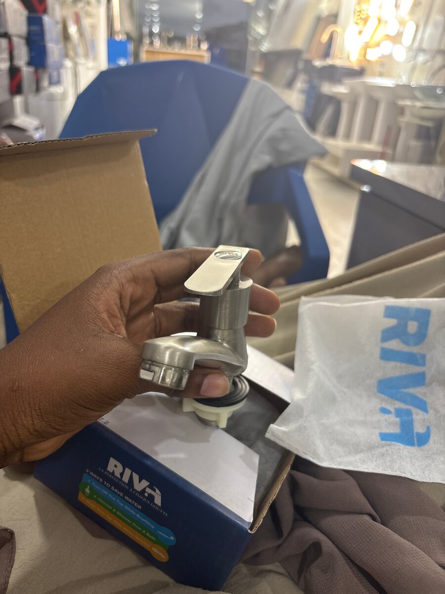 Mitigeur de lavabo en acier inoxydable