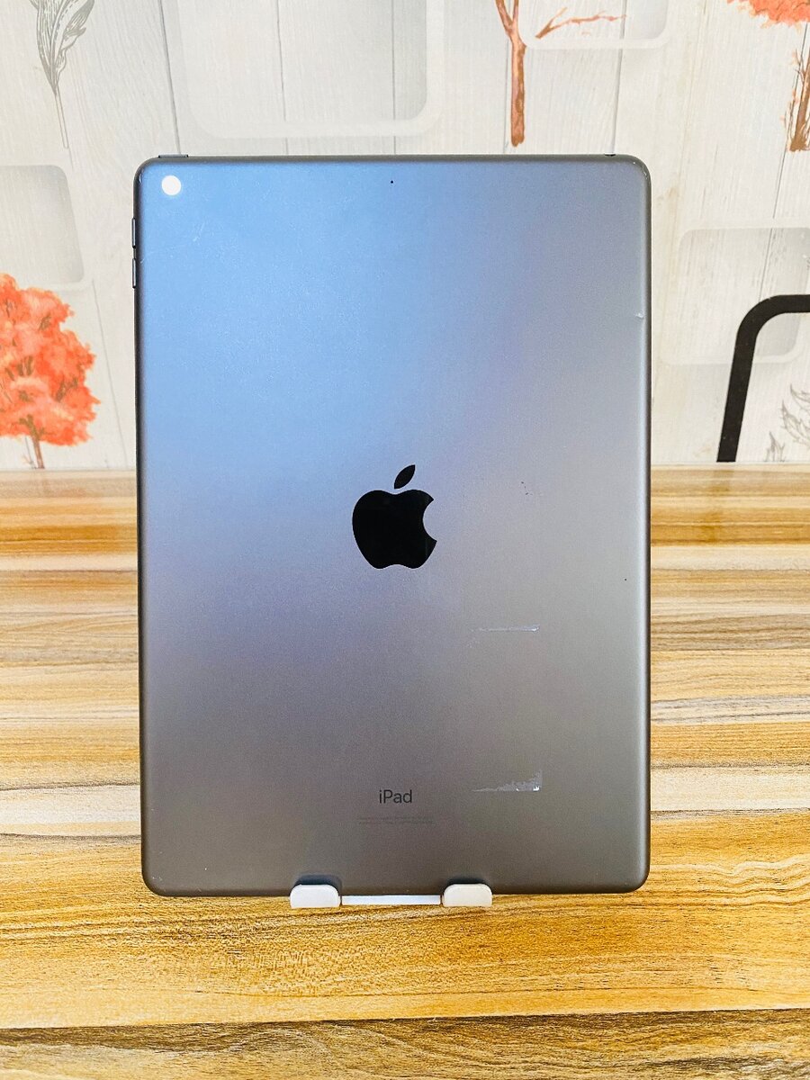 iPad 7th gen 2019 128GB