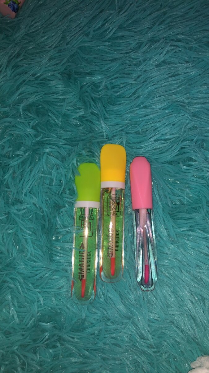 Lot de brillants à lèvres tendance