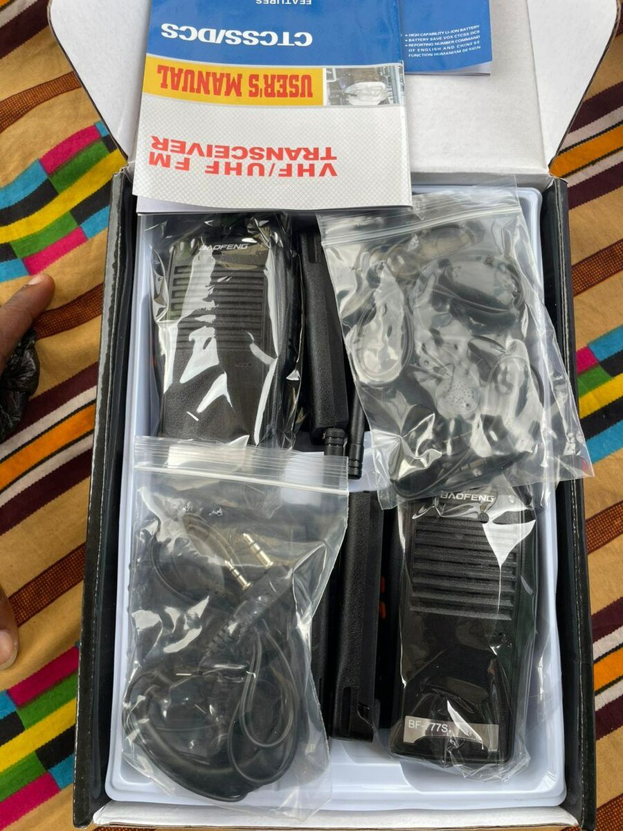 Talkie-walkie Baofeng VHF/UHF