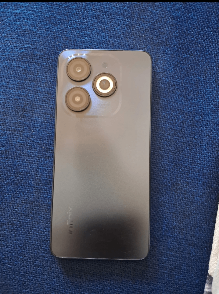 Infinix smart 8