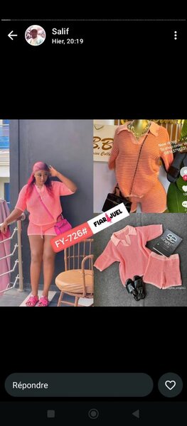 Ensemble confortable à rayures