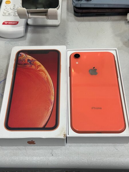 iPhone XR