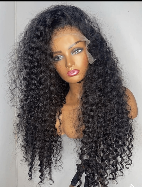 Perruque cheveux bouclés noirs