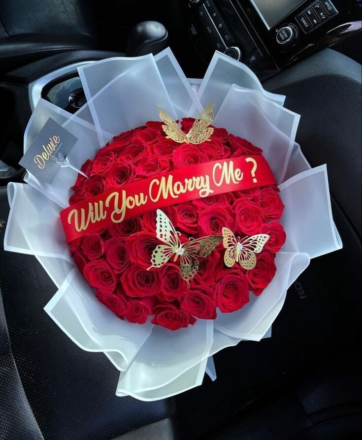 Elegant flower bouquets