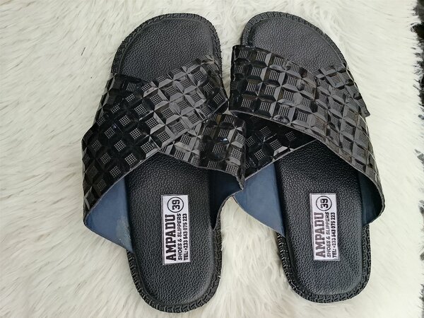 Sandales plates  pour homme