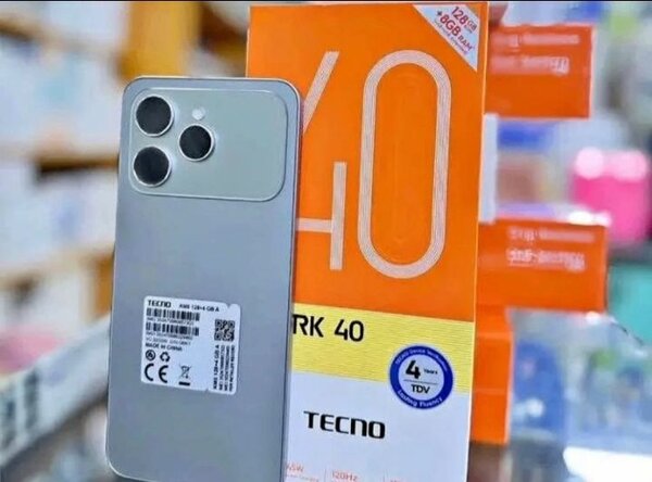 Tecno Spark 40 - Smartphone 4GB+128GB