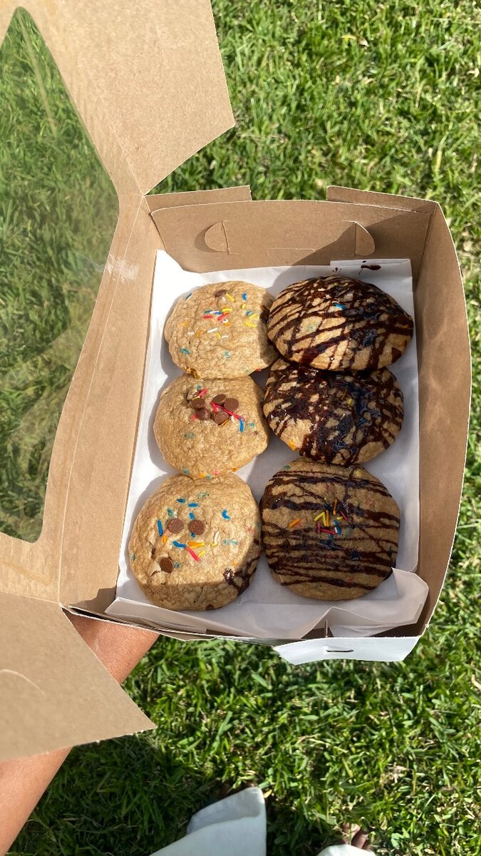 Chocolate chip cookies