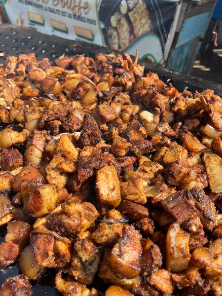 Poulet épicé et plantains