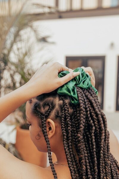 Chouchous satinés colorés