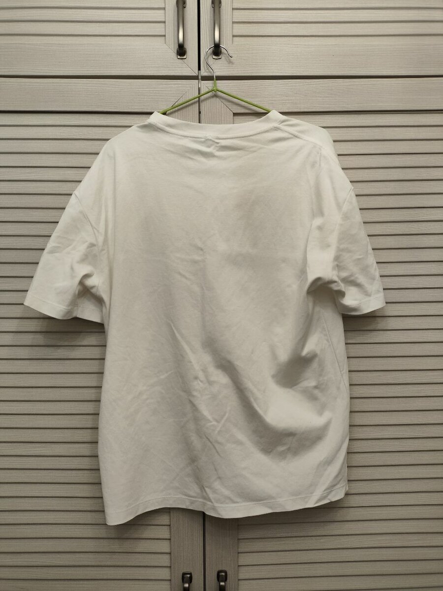 Белая оверсайз футболка