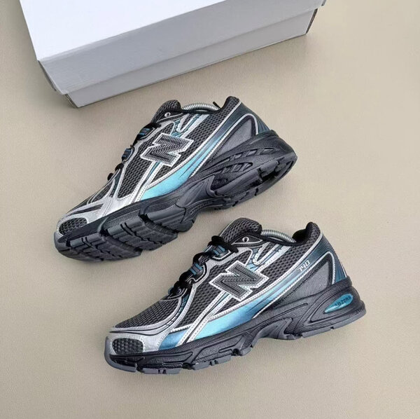 Chaussures de course légères