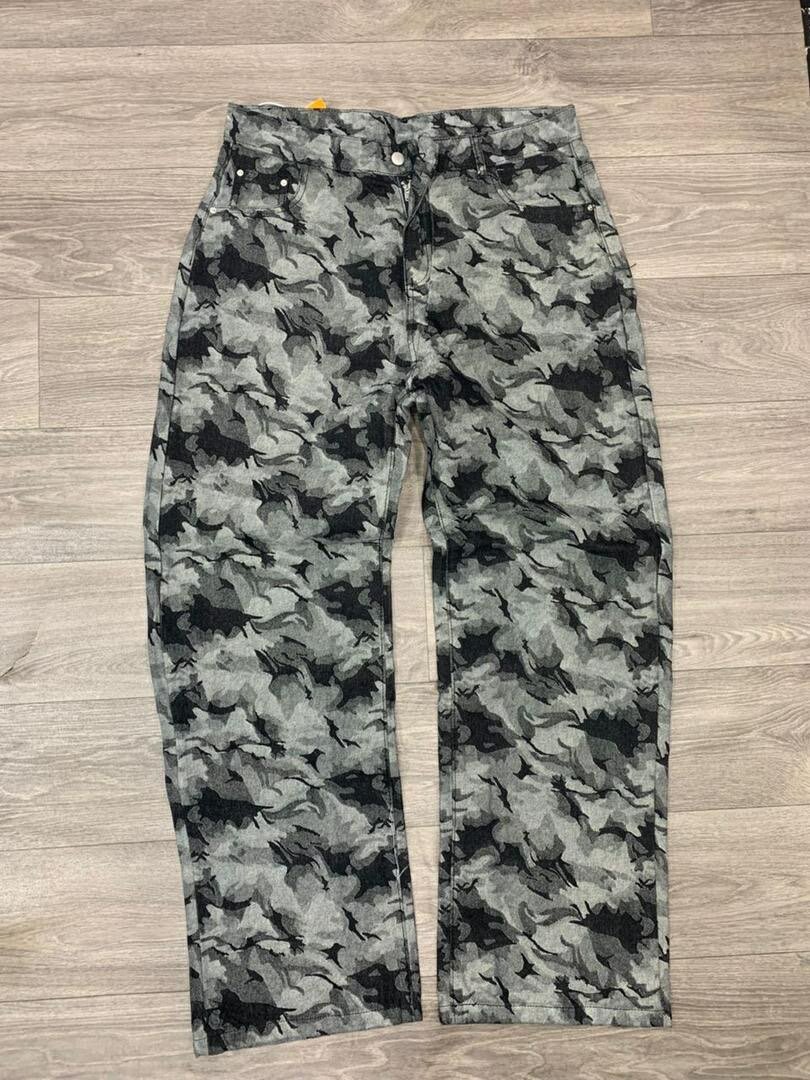 Jeans tendance imprimés modernes