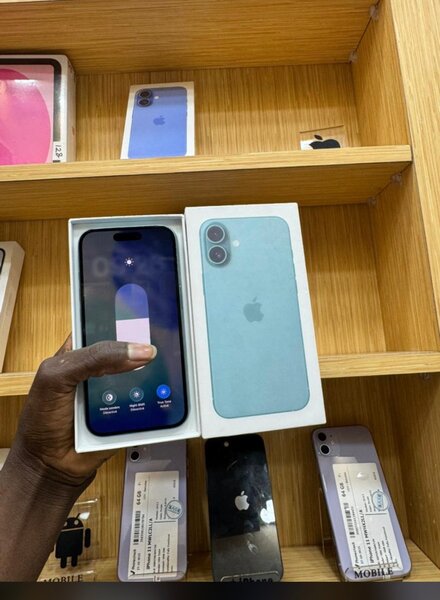 iPhone 16 simple 128 Go