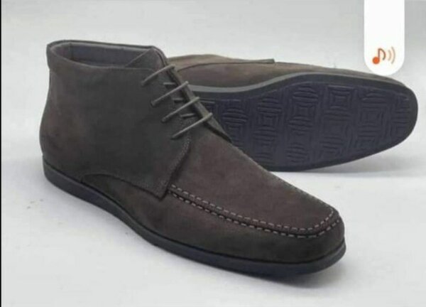 Bottes en cuir élégantes