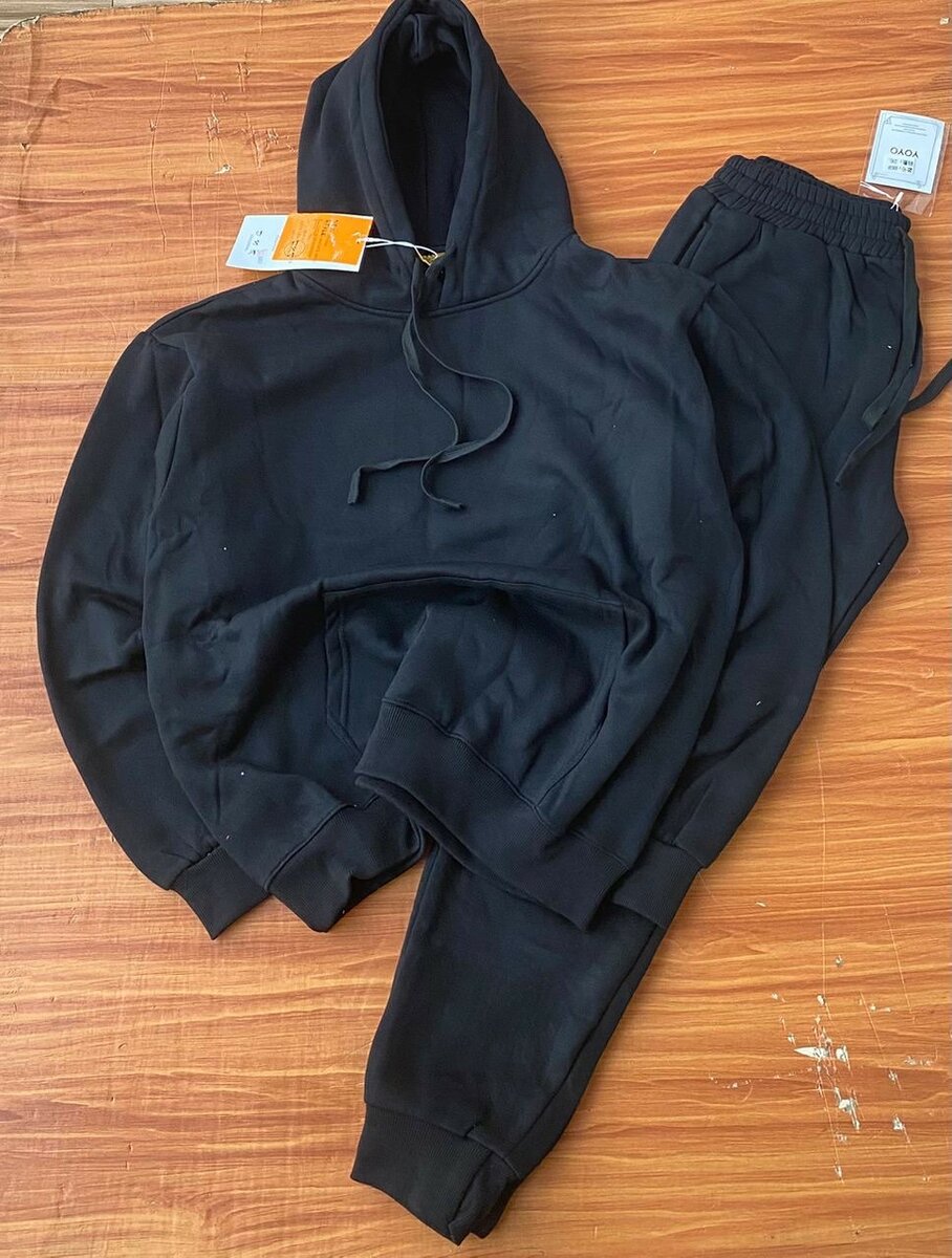 PLAIN HOODIE TOP AND DOWN