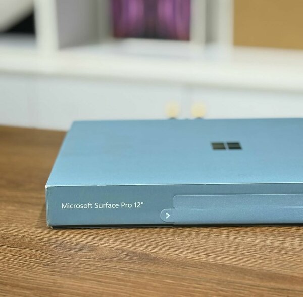 Microsoft Surface Pro 12"
