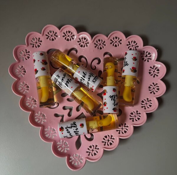 Huile à lèvres nourrissante