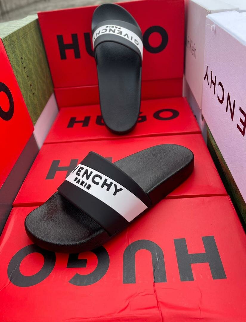 Claquettes tendance pour hommes