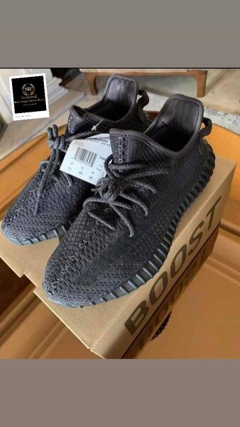 Basket  ADIDAS YEEZY BOOTS  authentique 37-45