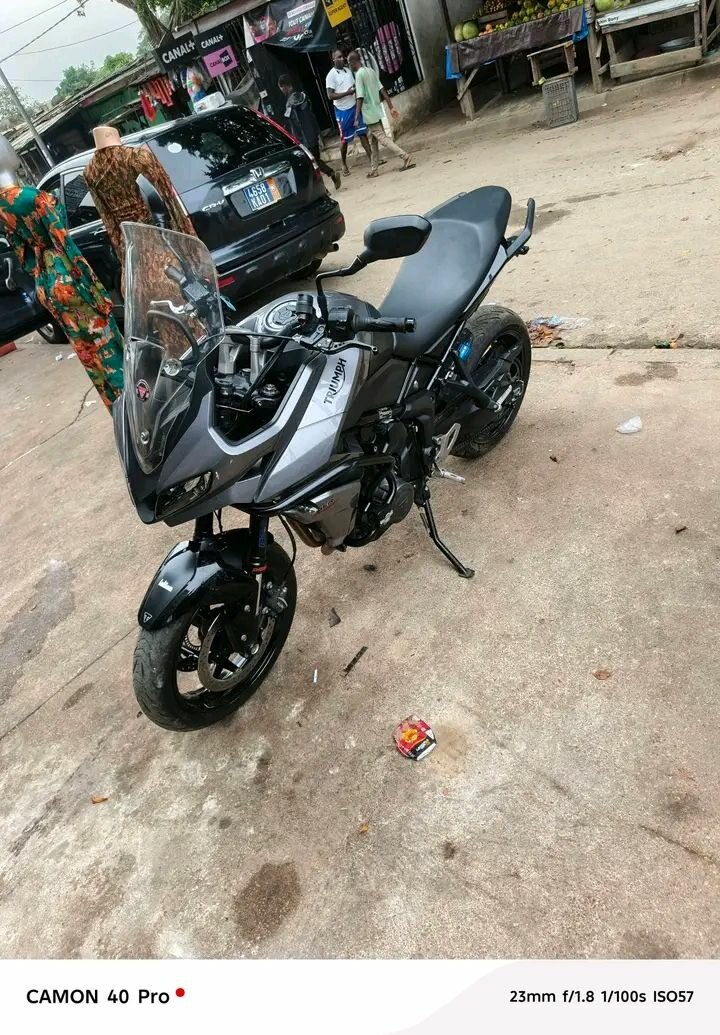 Moto Sportive Puissante