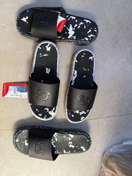 Chaussures de plage homme noir camouflage