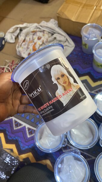 Olive Oil Bleaching Powder