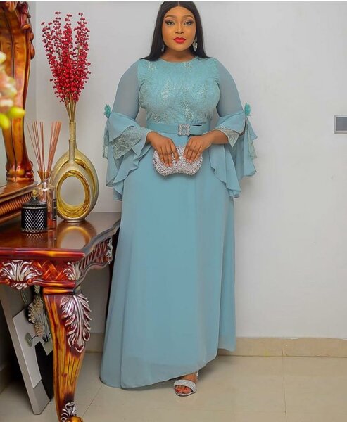 Robe élégante turquoise