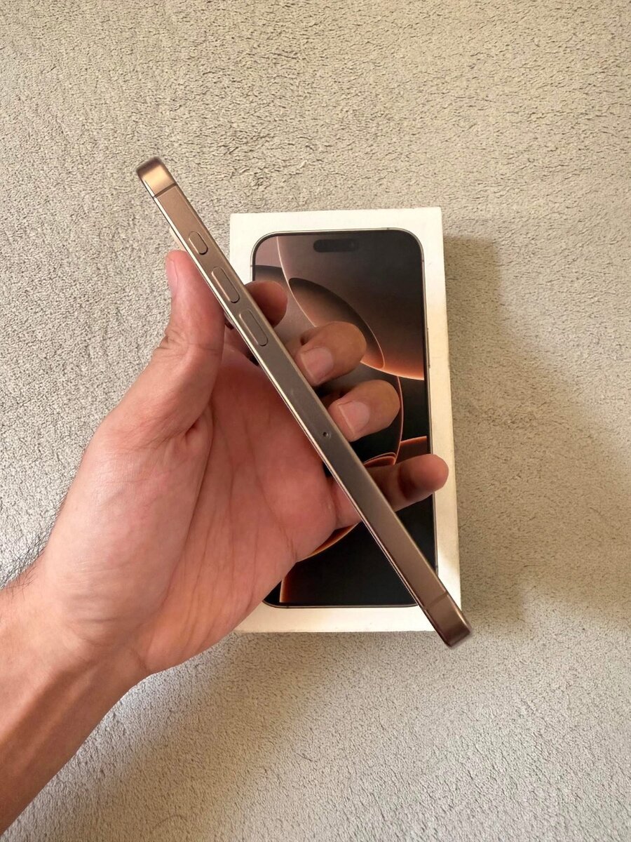 iPhone 16 Pro Max - 256GB