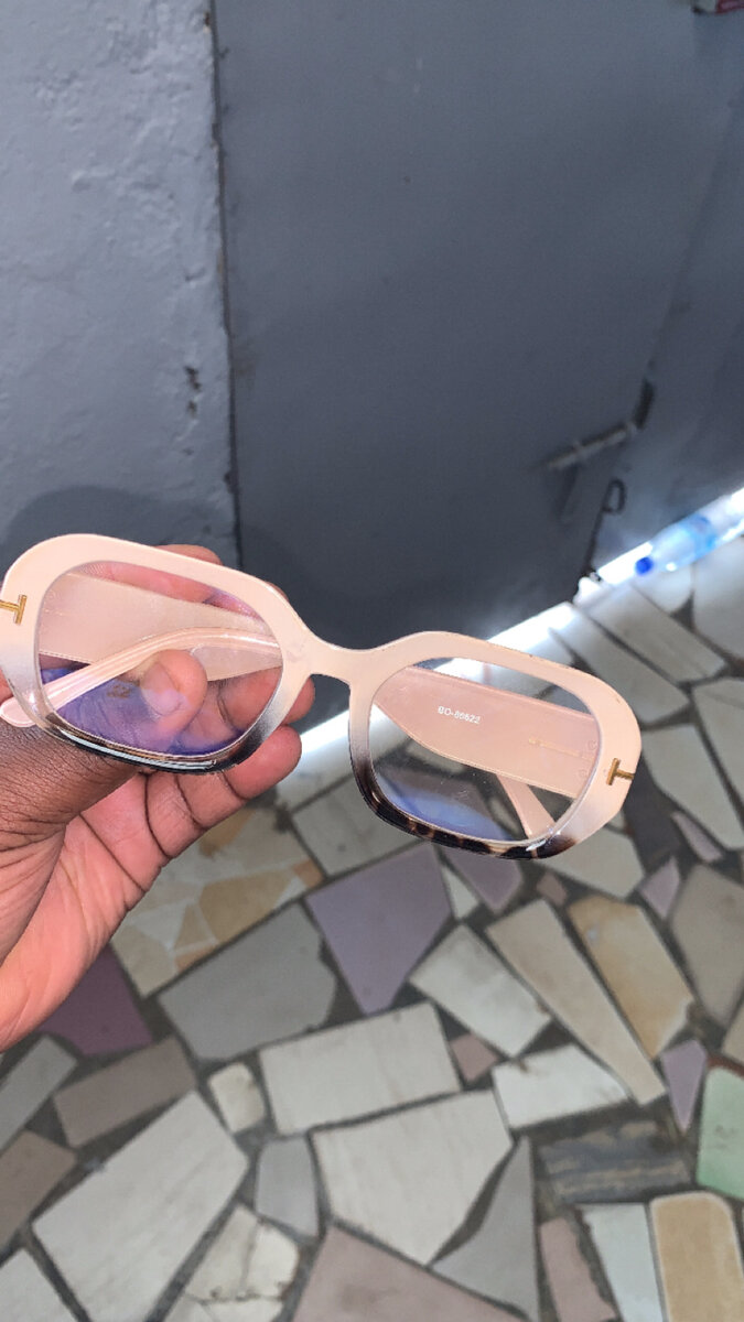 Lunettes de Soleil Vintage Chics