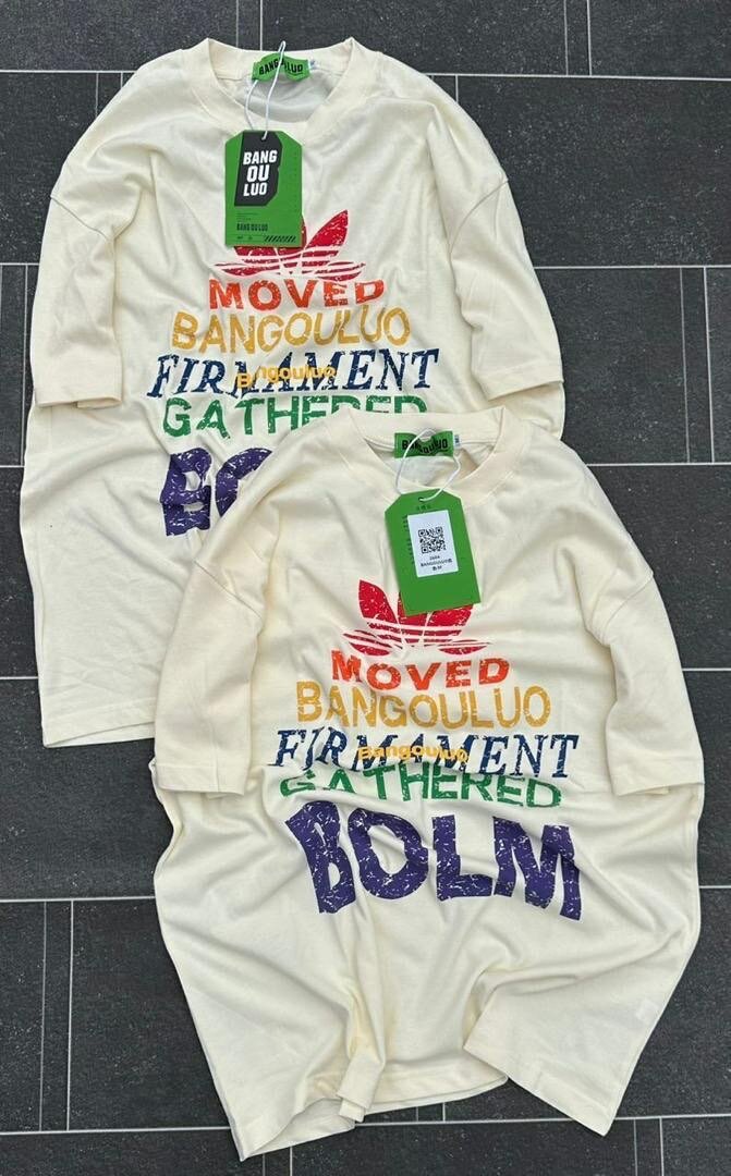 T-shirts imprimés colorés