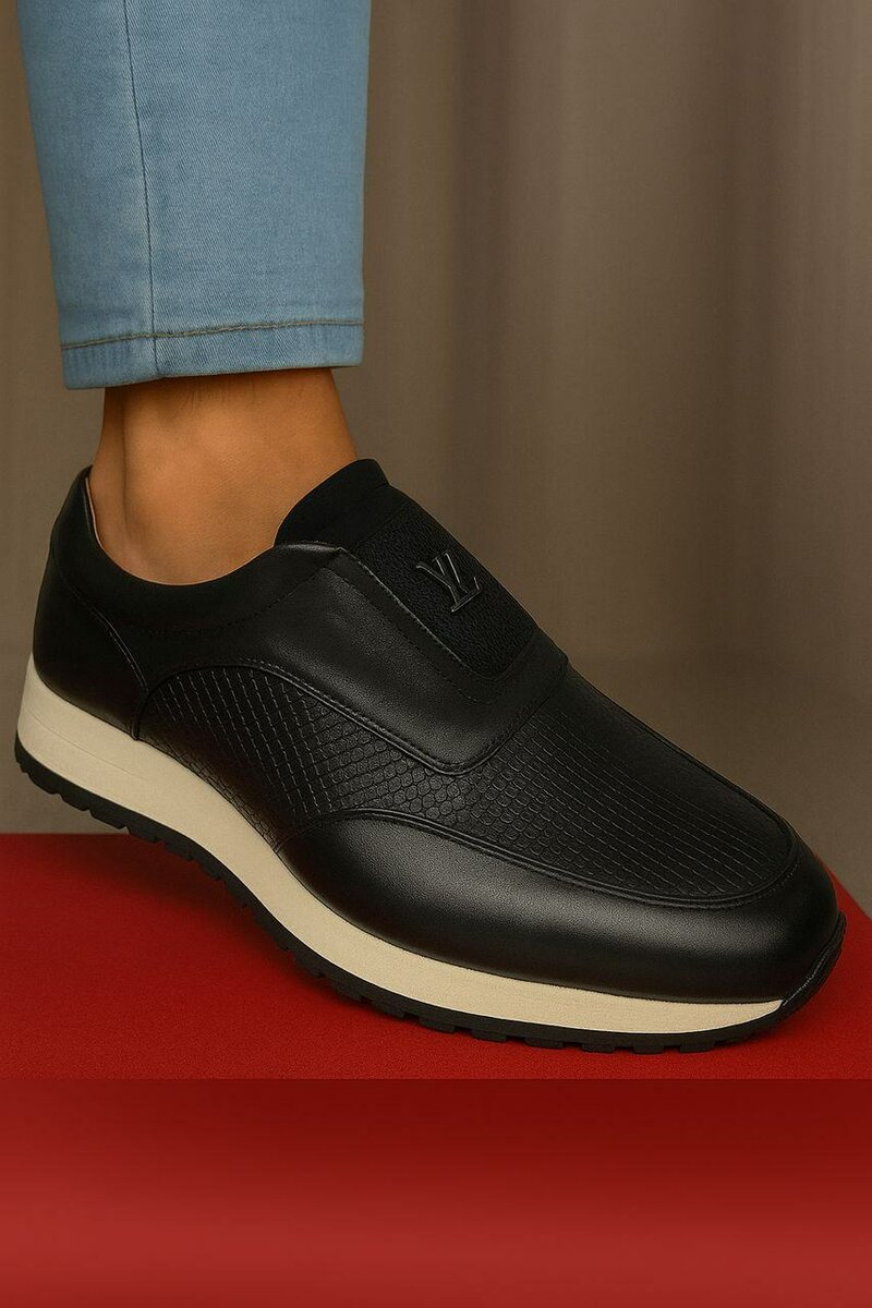 Men's Leather Slip-On Sneakers