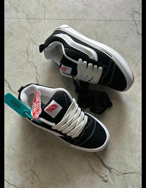 Chaussures de skate noires