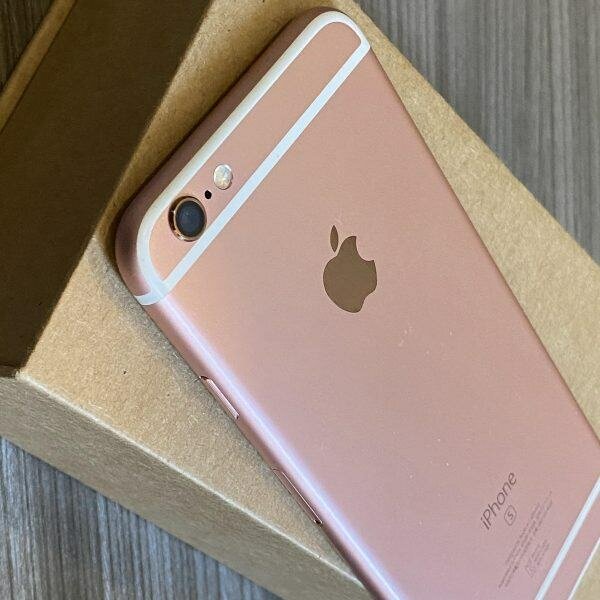 iPhone 6S Plus Rose Gold + FREE Powerbank!   64GB | 2GB