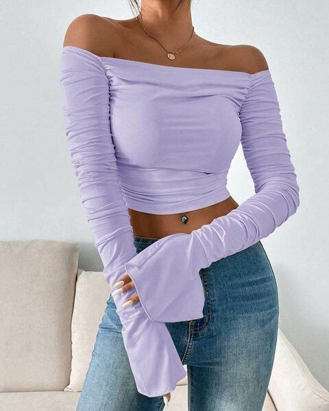 Top féminin à épaules dénudées