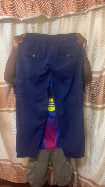 Cargo bleu marine pour homme