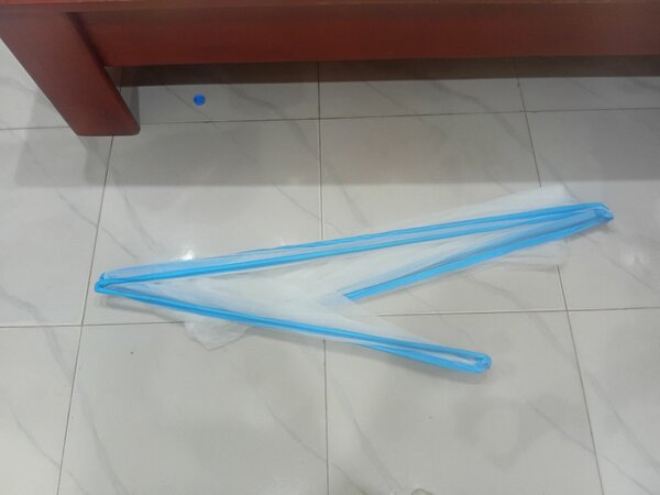 Moustiquaire portable pliable