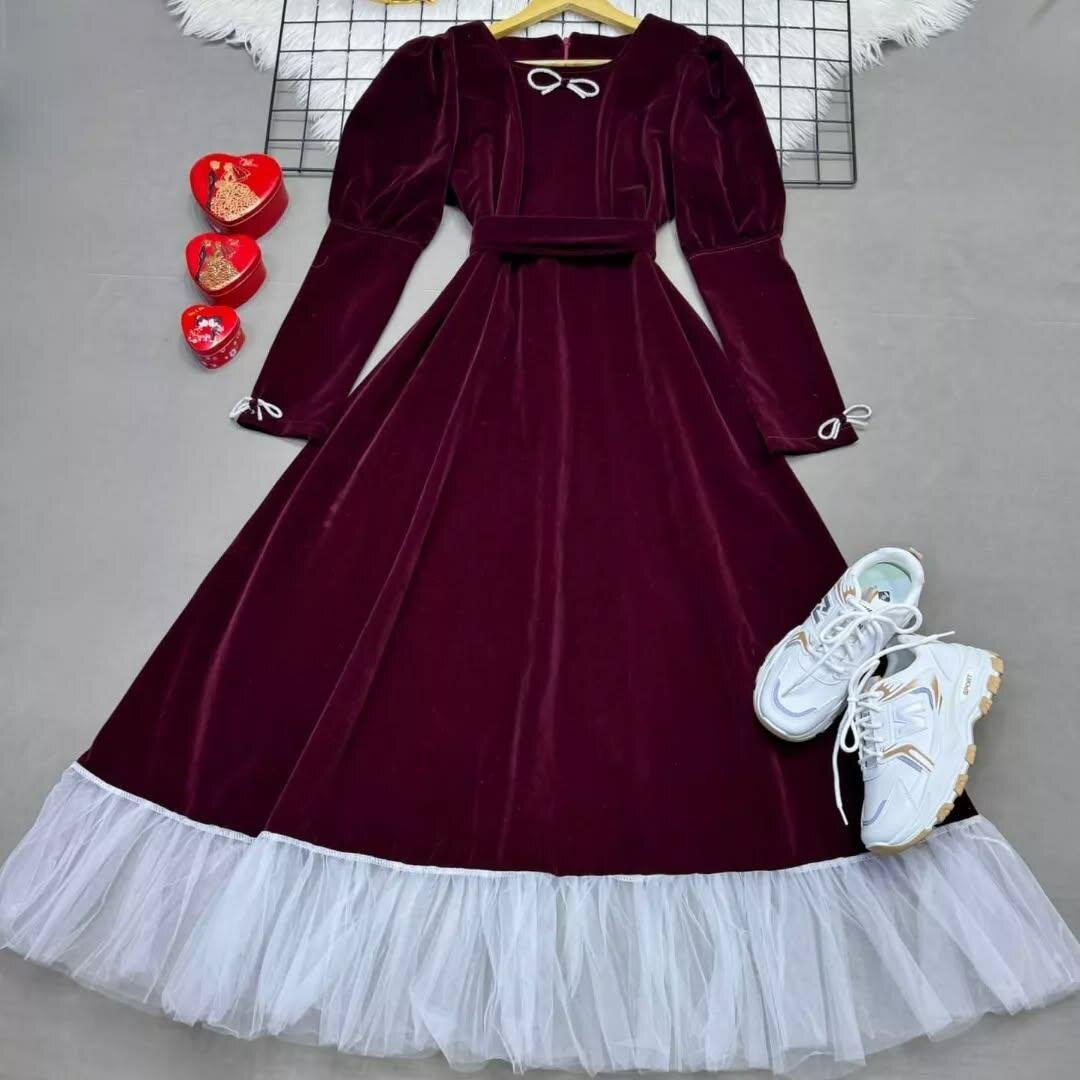 Dealer & wholsaler   *Valencia valvet frock*