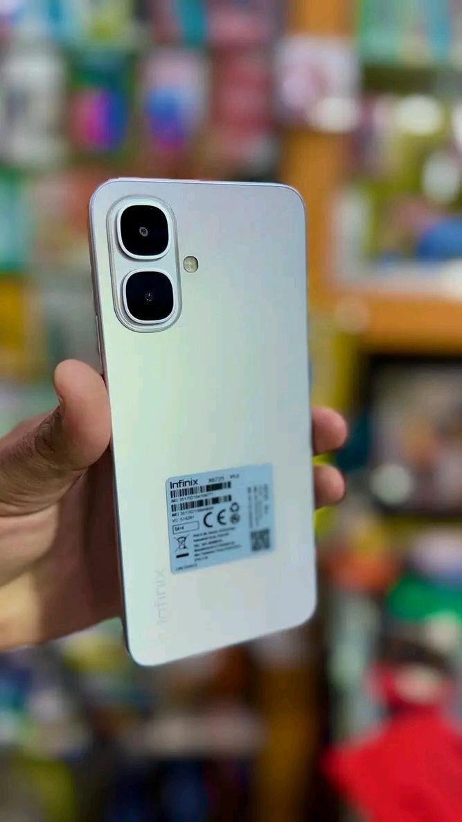 Téléphone portable XOS blanc