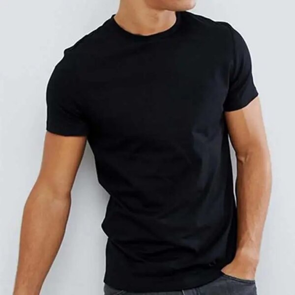 T-shirt noir homme basique