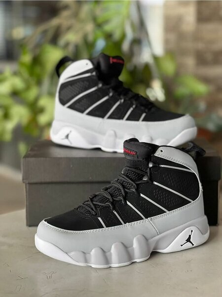 Air jordan 9