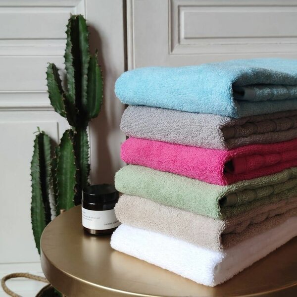 1 Grande Serviette de Bain